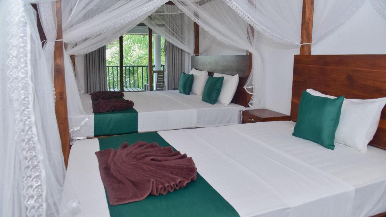 Castle View Sigiriya Hotel Exterior photo